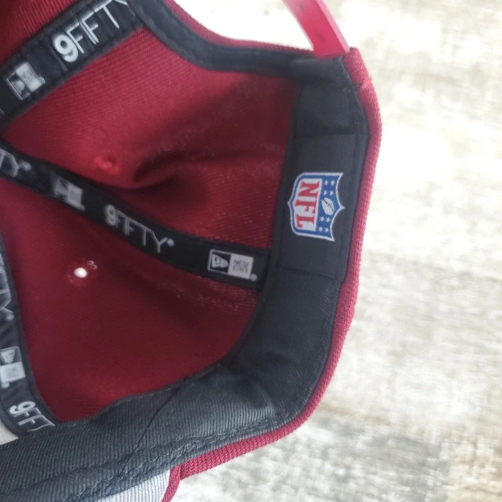New Era 9FIFTY Hat One Size Burgundy Washington Commanders Football Snapback